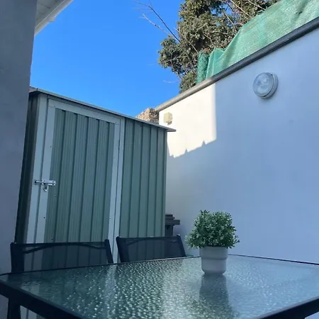 Charmante Maison, Proche Remparts Ferienhaus *